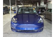 $32990 : Tesla Model Y 2024 AWD Long thumbnail