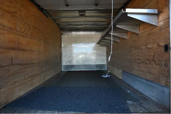 $15988 : Ford E-Series 2016 E-350 SD image 5