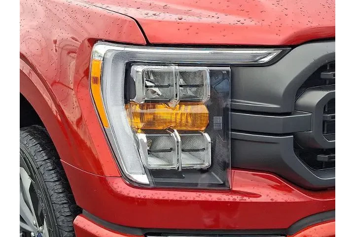 $39475 : Ford F-150 2023 4x4 Lariat 4 image 9