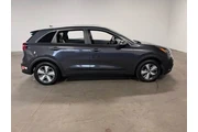 $14952 : Kia Niro Plug-In Hybrid 2018 thumbnail