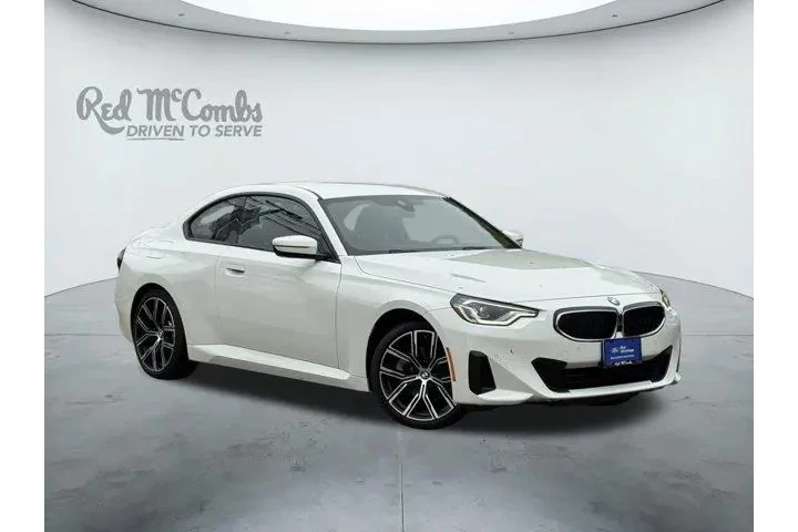 $37992 : BMW 2 Series 2024 AWD 230i x image 1