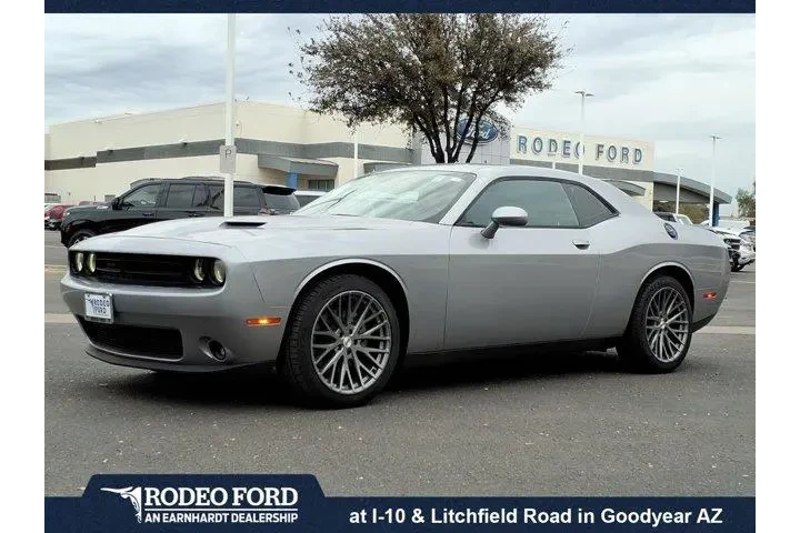 $11999 : Dodge Challenger 2016 SXT 2d image 1