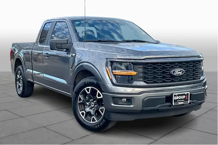 $37825 : Ford F-150 2024 4x2 STX 4dr image 2