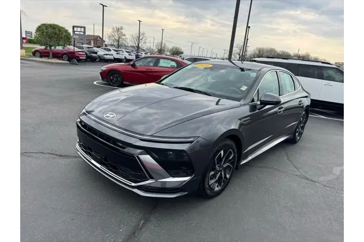 $24990 : Hyundai SONATA 2025 SEL 4dr image 3