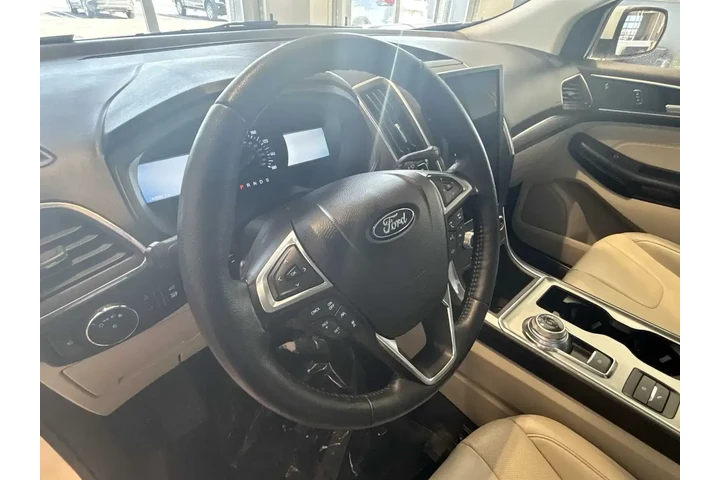 $28498 : Ford Edge 2022 AWD Titanium image 9