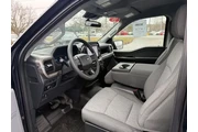 $38995 : Ford F-150 2025 4x2 XL 2dr R thumbnail