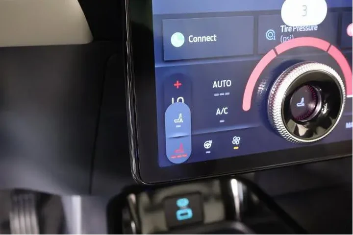 $31835 : Ford Mustang Mach-E 2024 AWD image 7