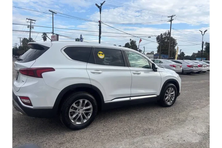 $11999 : 2019 Santa Fe SE 2.4L image 6