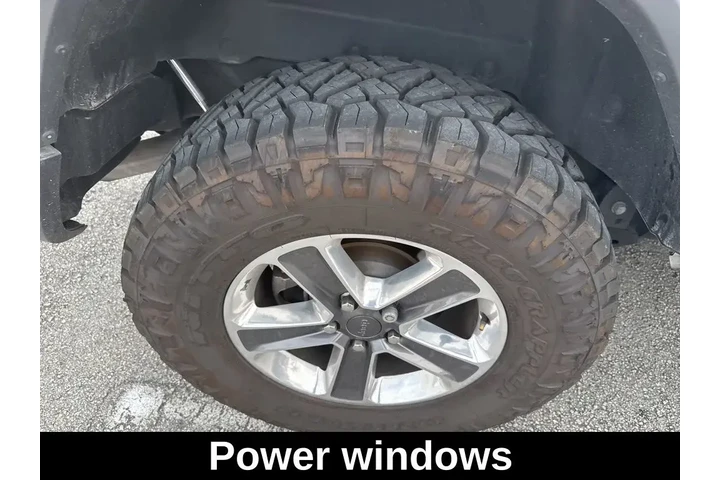 $28896 : Jeep Wrangler Unlimited 2021 image 8