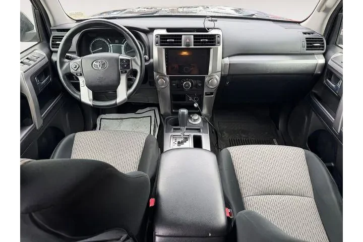 $34988 : Toyota 4Runner 2018 4x4 SR5 image 10