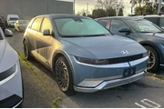 $33990 : Hyundai IONIQ 5 2024 AWD Lim thumbnail