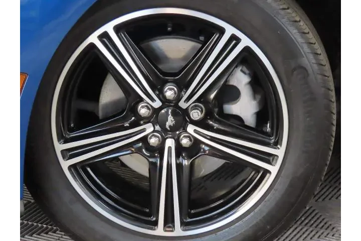 $31995 : Ford Mustang 2024 EcoBoost 2 image 7