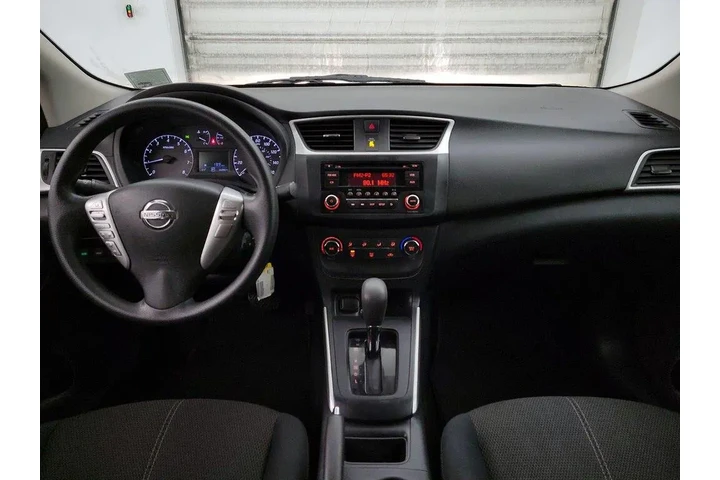 $11998 : Nissan Sentra 2016 S 4dr Sed image 9