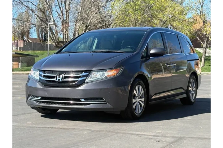 $8900 : 2016 Odyssey EX-L image 3