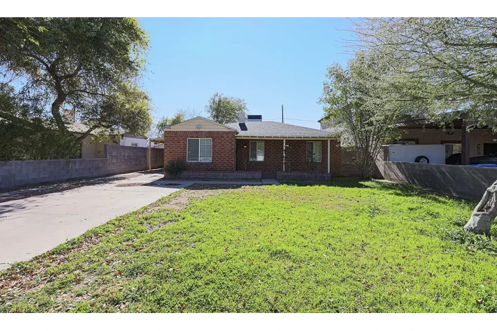 $980 : Bright & Spacious newly home image 1