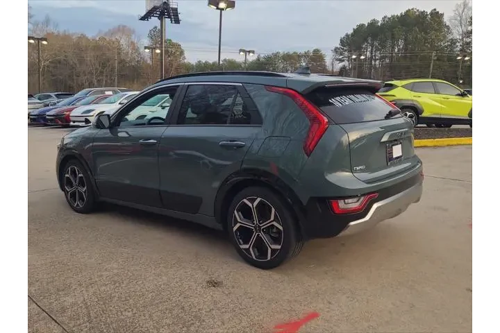 $23993 : Kia Niro Plug-In Hybrid 2023 image 8