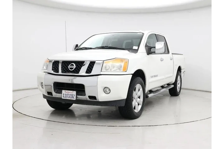 $26998 : Nissan Titan 2015 4x4 SL 4dr image 4