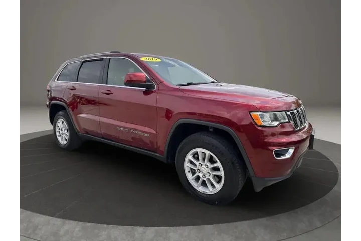 $15700 : 2019 Grand Cherokee Laredo image 10