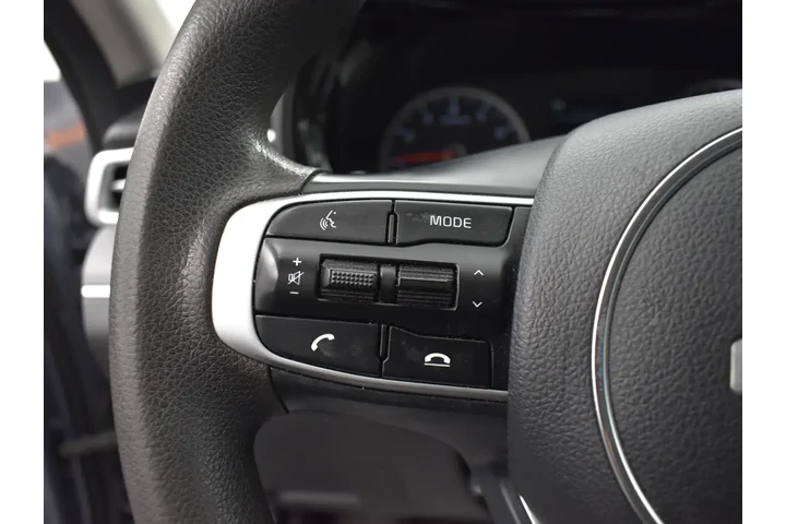 $15626 : Kia K5 2024 LXS 4dr Sedan image 10