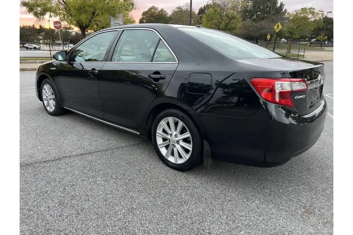 $9900 : 2013 Camry Hybrid XLE image 8