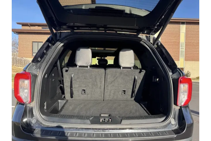 $18999 : 2020 Explorer XLT image 9