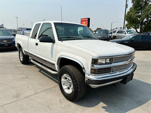 $9450 : 1997 C/K 2500 Series image 4