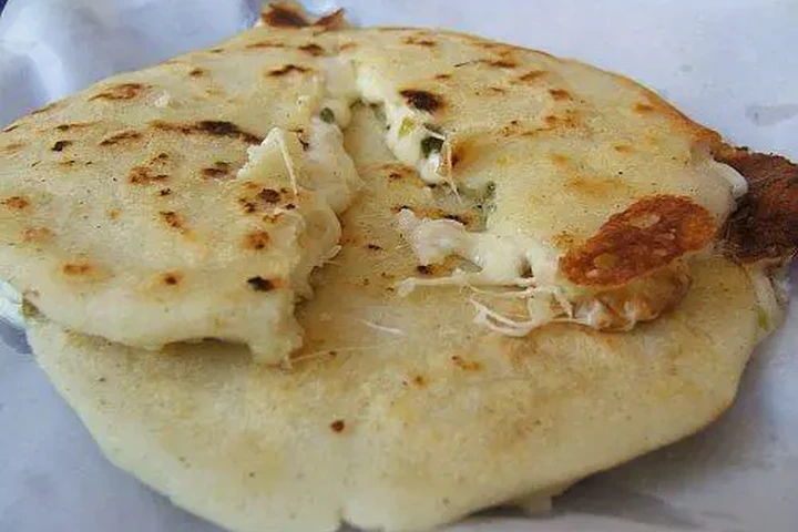 PUPUSAS ILIMITADAS MAIZ ARROZ image 7