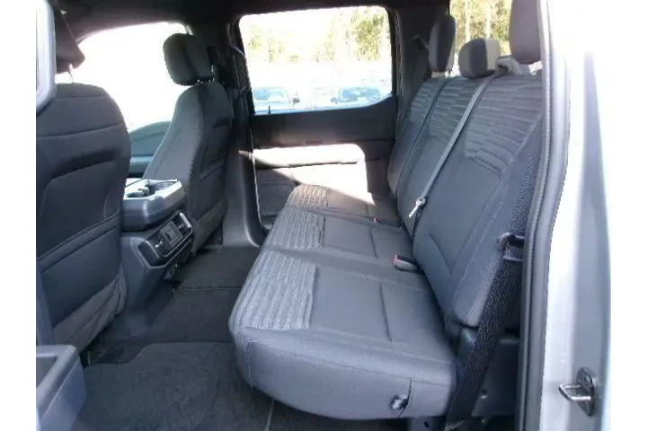 $39996 : Ford F-150 2023 4x4 XL 4dr S image 10