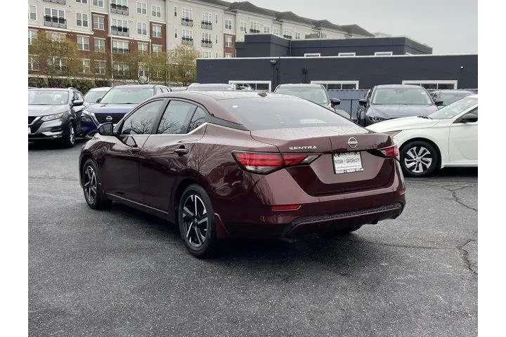 $19950 : Nissan Sentra 2025 SV 4dr Se image 6