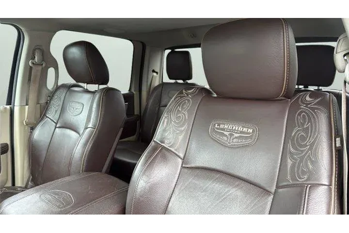 $15467 : Ram 1500 2016 4x4 Laramie Li image 8