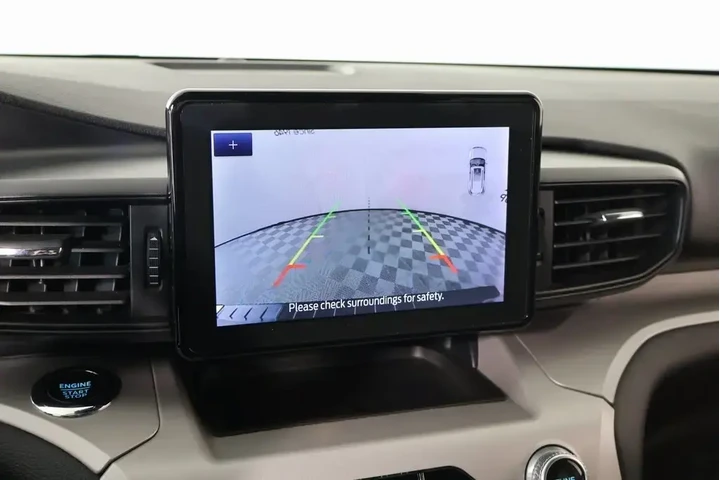 $27997 : Ford Explorer 2023 XLT 4dr S image 6