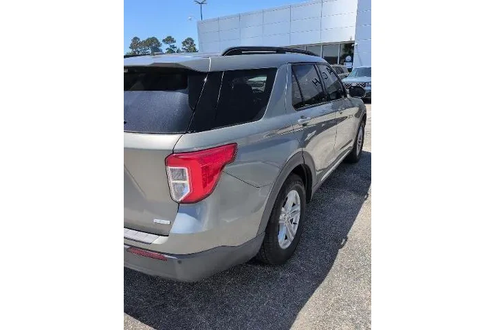 $23044 : Ford Explorer 2020 XLT 4dr S image 6