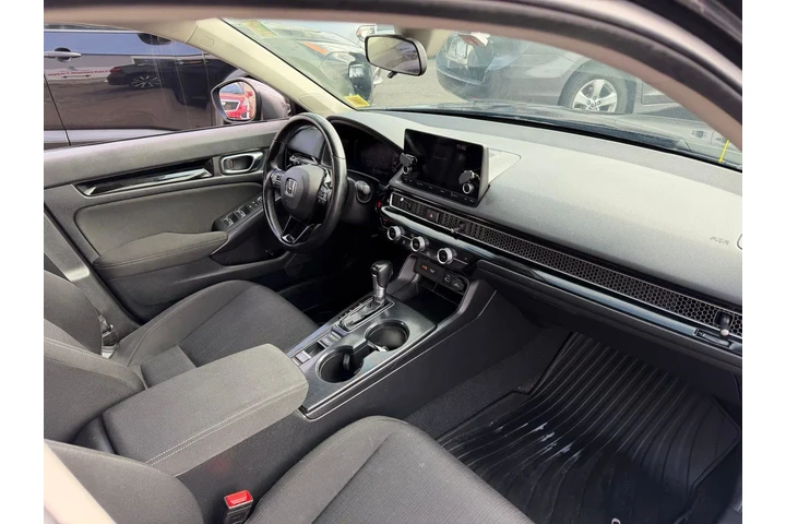 $19998 : Honda Civic 2022 EX 4dr Seda image 9