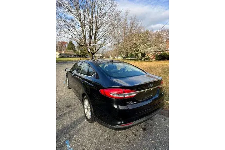 $8495 : Ford Fusion 2017 SE 4dr Seda image 8