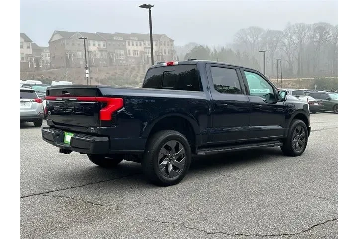 $39010 : Ford F-150 Lightning 2023 AW image 7