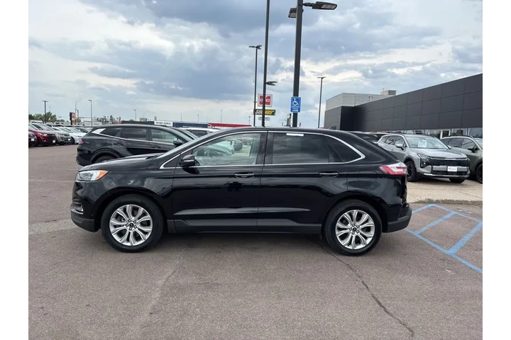 $17490 : 2020 Edge Titanium image 8