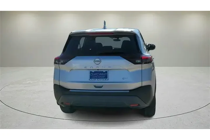 $19957 : Nissan Rogue 2022 SV 4dr Cro image 6