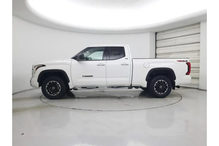 $39998 : Toyota Tundra 2023 4x4 SR5 4 image 3