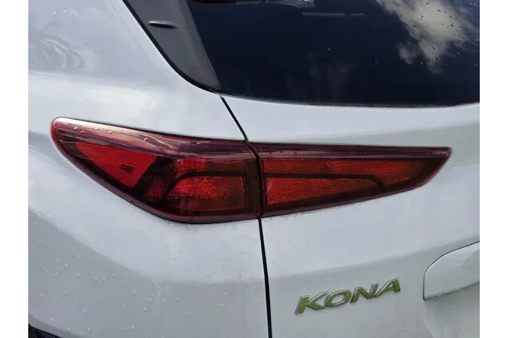 $20455 : Hyundai KONA 2023 AWD SEL 4d image 8