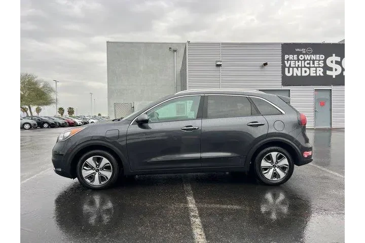 $14997 : Kia Niro Plug-In Hybrid 2018 image 7