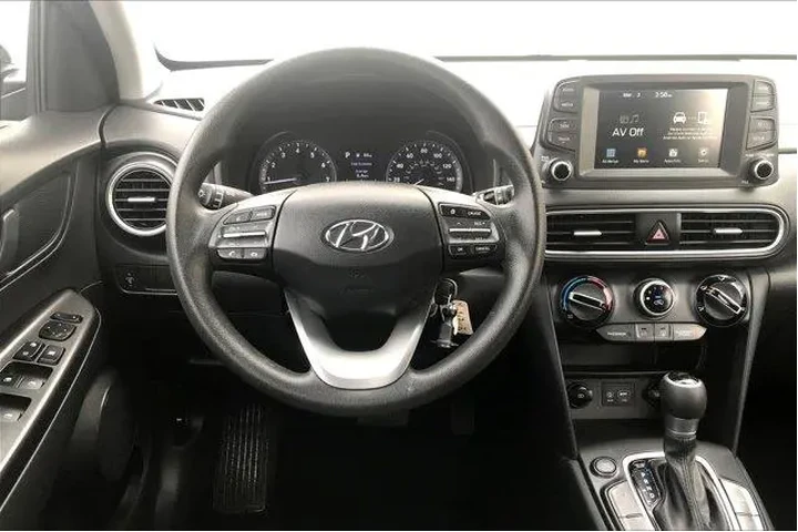 $12925 : Hyundai KONA 2019 SE 4dr Cro image 5