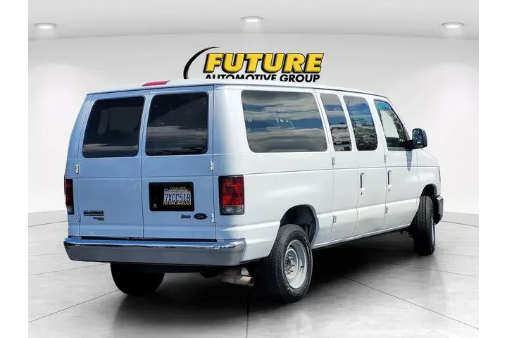 $17988 : Ford E-Series 2013 E-350 SD image 9
