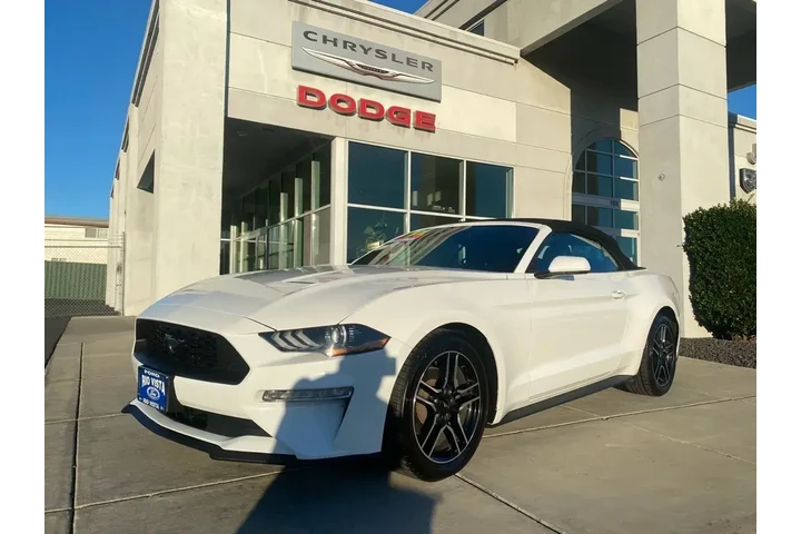 $23588 : Ford Mustang 2023 EcoBoost P image 1