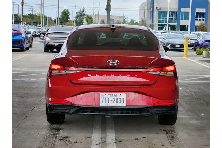 $17616 : Hyundai ELANTRA 2023 SEL 4dr image 8