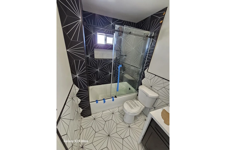 Experienced Tile Installer. image 9