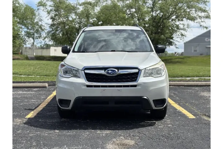 $5999 : 2015 Forester 2.5i image 3