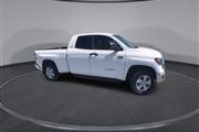 $43000 : PRE-OWNED 2021 TOYOTA TUNDRA thumbnail