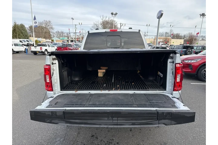 $37995 : Ford F-150 2021 4x4 XLT 4dr image 9