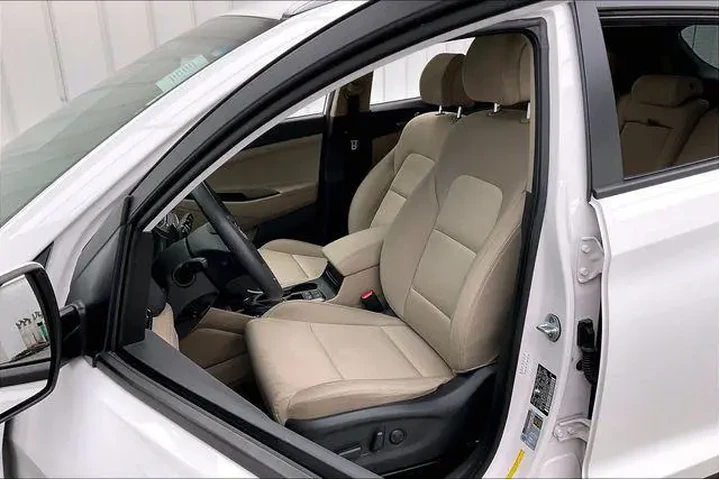 $14990 : Hyundai TUCSON 2016 AWD Eco image 8