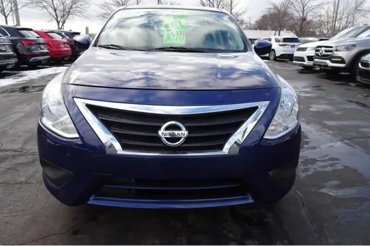 $10599 : 2019 VERSA image 3